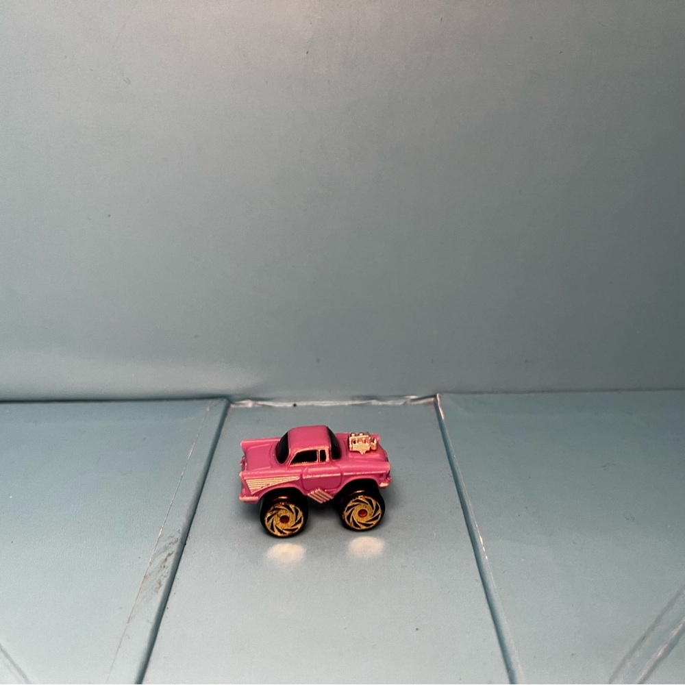 ⭐️ Road Champs Color Change - '57 Chevy Bel Air Hot Rod 1987